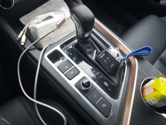 [成都·川A] 二手奇瑞艾瑞泽5 PLUS2021款 小AI 1.5T CVT享PLUS