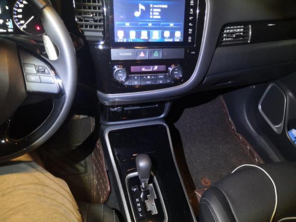 [北京·京H] 二手三菱欧蓝德2018款 2.4L 四驱精英版 5座