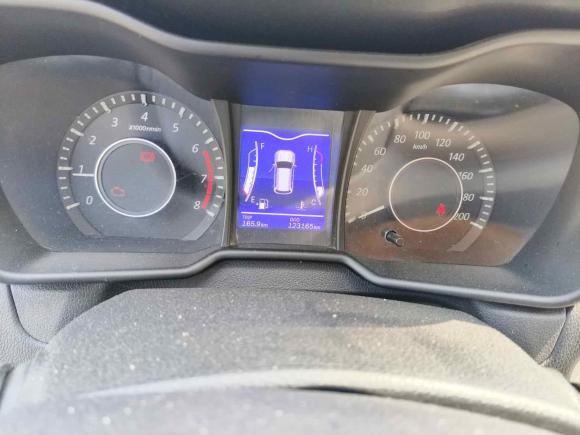 [深圳·粤S] 二手北汽幻速北汽幻速H32016款 H3F 1.5L 手动尊贵型