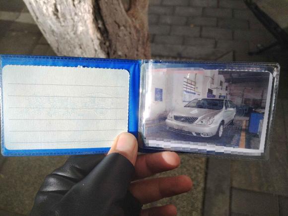 [西安·陕A] 二手别克别克GL82014款 2.4L 经典版