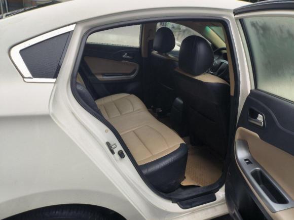 [苏州·陕C] 二手海马福美来2014款 M5 1.6L 手动舒适型