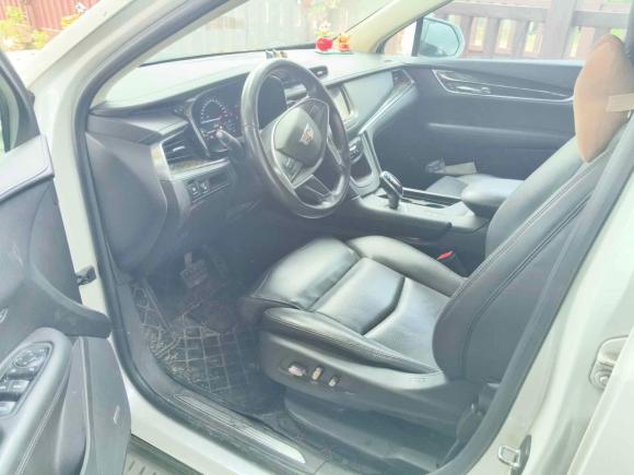 [广州·粤A] 二手凯迪拉克凯迪拉克XT52016款 28T 四驱豪华型