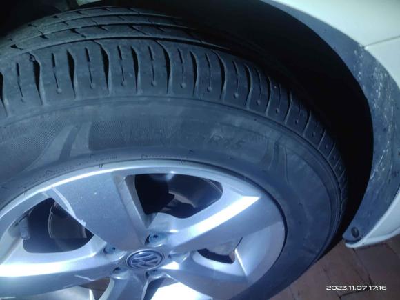 [青岛·黑B] 二手大众朗逸2015款 1.6L 自动风尚版