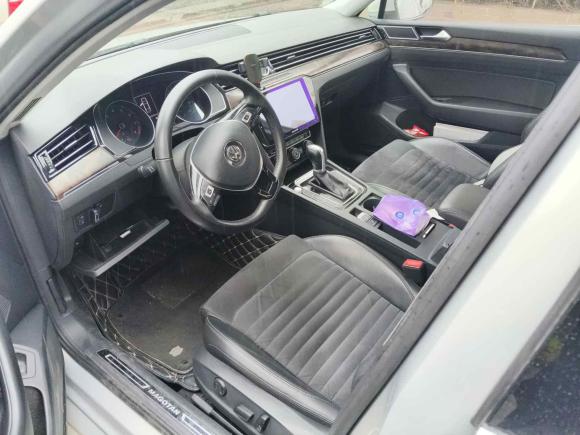 [青岛·苏A] 二手大众迈腾2017款 330TSI DSG 豪华型