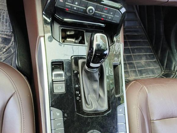 [成都·川G] 二手魏牌魏牌 VV72017款 2.0T 旗舰型