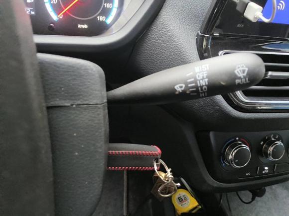 [深圳·粤B] 二手长安凯程长安星卡PLUS2022款 1.6L豪华型空调单排钢板厢货DAM16KR