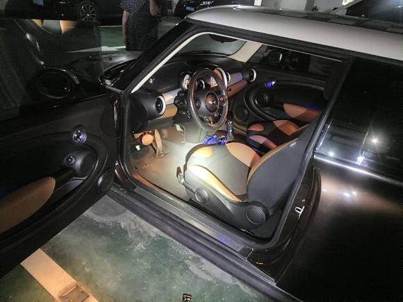 [上海·沪F] 二手MINIMINI2011款 1.6L COOPER Fun