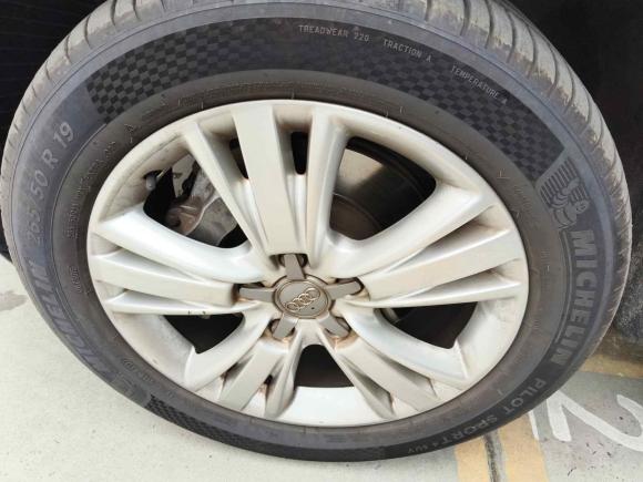 [上海·沪L] 二手奥迪奥迪Q72011款 3.0 TFSI 舒适型(245kW)