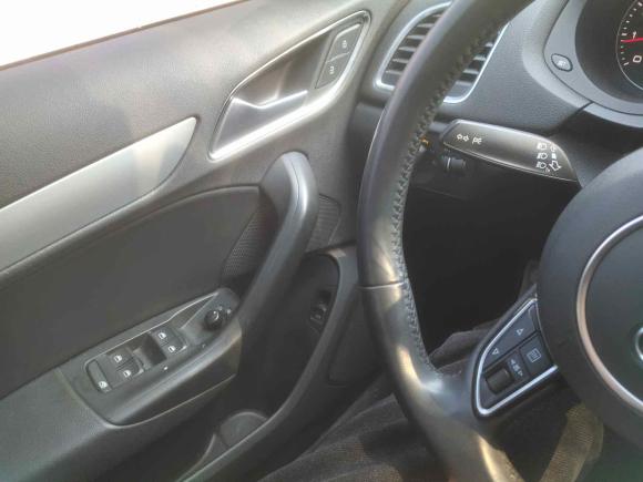 [杭州·浙A] 二手奥迪奥迪Q32018款 30 TFSI 时尚型典藏版