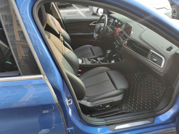 [上海·沪F] 二手宝马宝马1系2018款 改款 118i 运动型