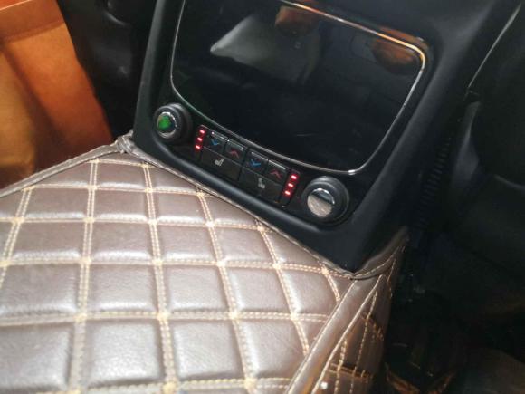 [成都·川A] 二手捷豹捷豹XJ2014款 XJL 3.0 SC 两驱全景商务版