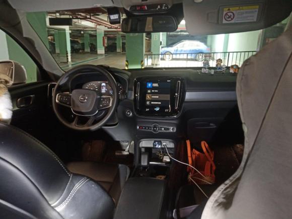 [南京·苏A] 二手沃尔沃沃尔沃XC402022款 T4 四驱智行时尚版