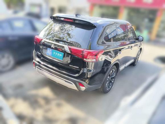 [杭州·浙D] 二手三菱欧蓝德2020款 2.0L 两驱畅享版 5座