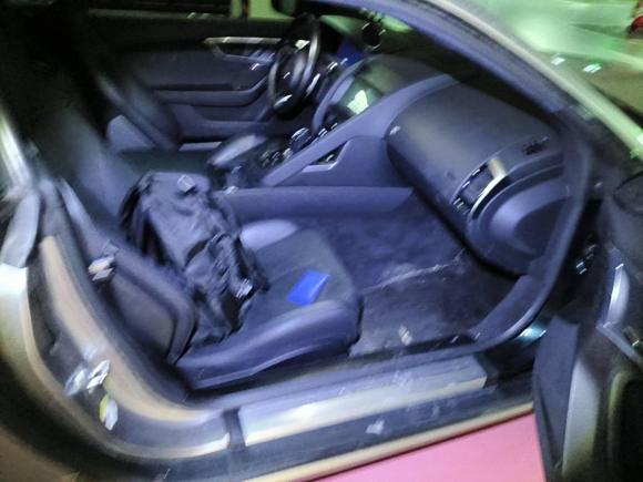 [上海·鲁A] 二手捷豹捷豹F-TYPE2021款 P300 后驱硬顶版