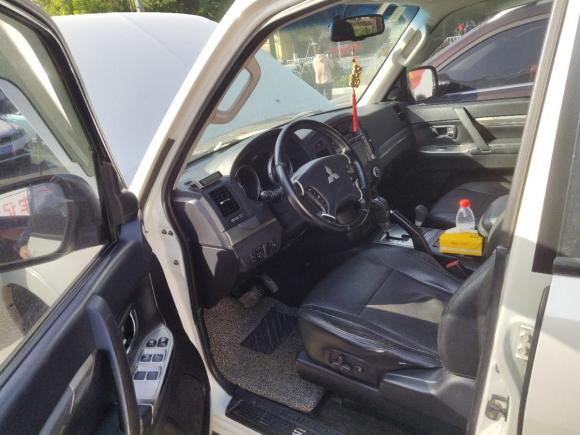 [杭州·浙A] 二手三菱帕杰罗2011款 3.0L 豪华版