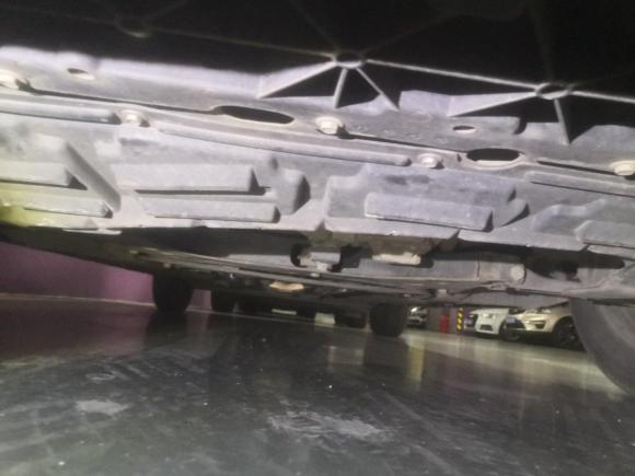 [南京·苏A] 二手启辰启辰R502013款 1.6L 手动时尚版