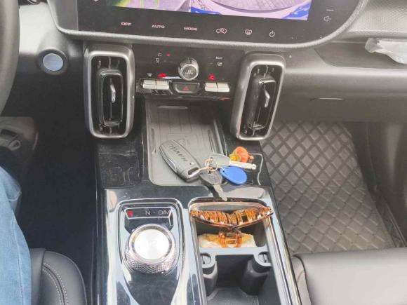 [宁波·浙B] 二手哈弗哈弗大狗2022款 1.5T DCT两驱边牧版