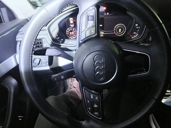 [南京·苏A] 二手奥迪奥迪A4L2019款 40 TFSI 时尚型 国VI