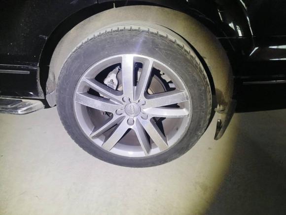 [青岛·鲁B] 二手奥迪奥迪Q72013款 35 TFSI 进取型