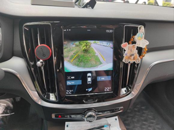 [上海·沪A] 二手沃尔沃沃尔沃S60新能源2022款 T8 E驱混动 四驱智逸豪华版