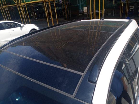 [上海·沪H] 二手现代胜达2015款 2.4L 自动两驱智能型 5座