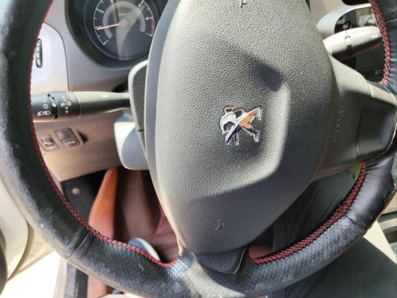 [上海·豫B] 二手标致标致3012016款 1.6L 自动舒适版