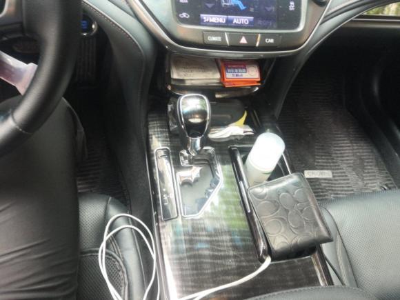 [上海·沪M] 二手丰田皇冠2015款 2.5L 智享版