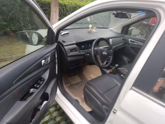 [苏州·苏E] 二手长安凯程长安欧尚A6002016款 1.5L 手动豪华型7座