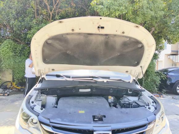 [上海·浙C] 二手宝骏宝骏5602017款 律动版 1.8L iAMT尊享型