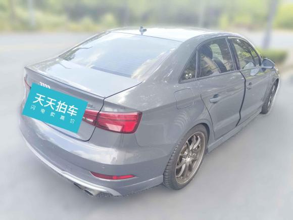 [上海·沪C] 二手奥迪奥迪S32017款 改款 S3 2.0T Limousine
