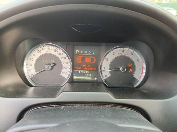 [武汉·鄂A] 二手捷豹捷豹XF2009款 XF 3.0L V6豪华版