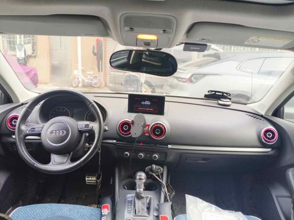 [青岛·鲁B] 二手奥迪奥迪A32016款 Limousine 35 TFSI 领英型