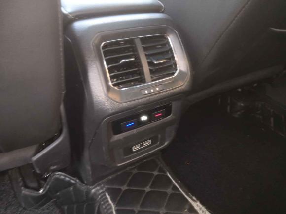 [上海·皖A] 二手大众途观L2018款  330TSI 自动两驱旗舰版