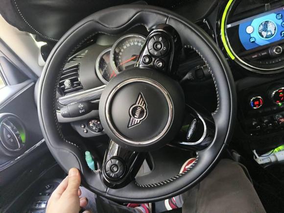 [上海·沪A] 二手MINIMINI CLUBMAN2019款 1.5T COOPER 鉴赏家