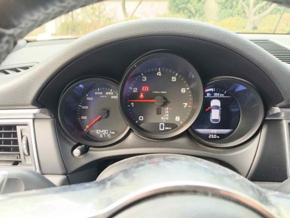 [青岛·鲁B] 二手保时捷Macan2014款 Macan 2.0T