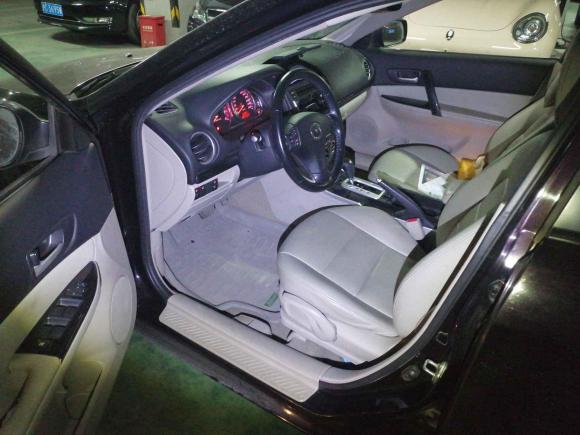 [上海·沪C] 二手马自达马自达62011款 2.0L 自动时尚型