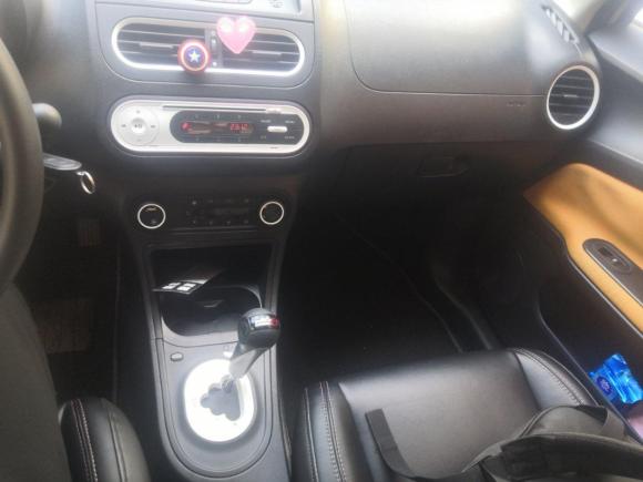 [深圳·粤L] 二手名爵MG 3SW2015款 1.5L AMT精英型