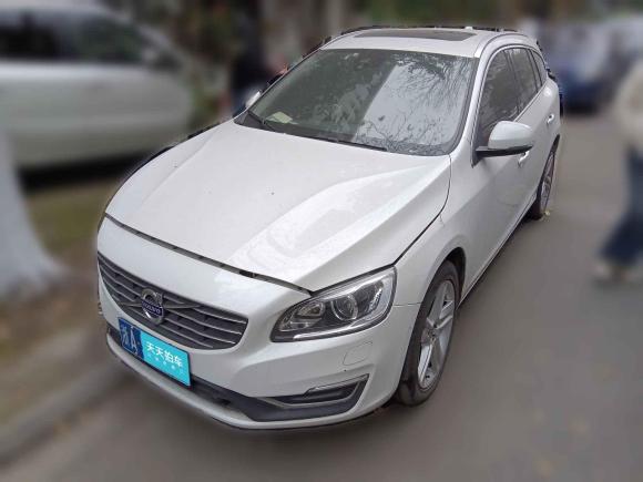 沃尔沃沃尔沃V602016款 T5 智雅版「杭州二手车」「天天拍车」