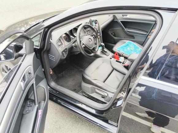[无锡·苏B] 二手大众高尔夫2015款 1.4TSI 自动舒适型
