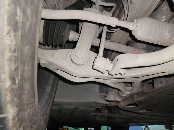 [广州·粤A] 二手奔驰奔驰R级2017款 R 400 4MATIC 臻藏版