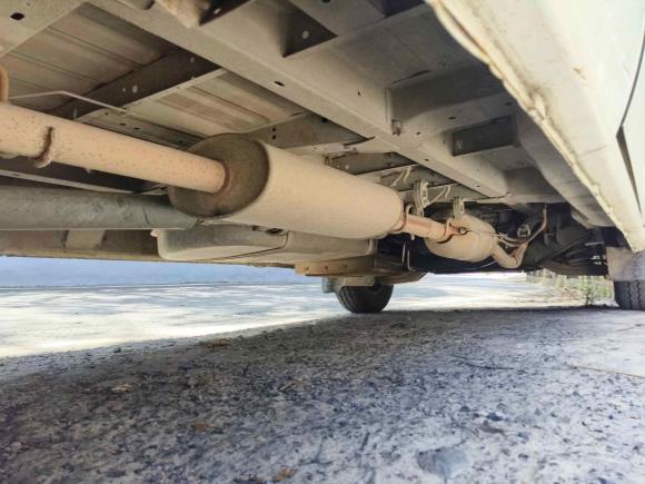 [上海·沪C] 二手福特经典全顺2013款 2.8T柴油冰白物流车长轴中顶JX493ZLQ4