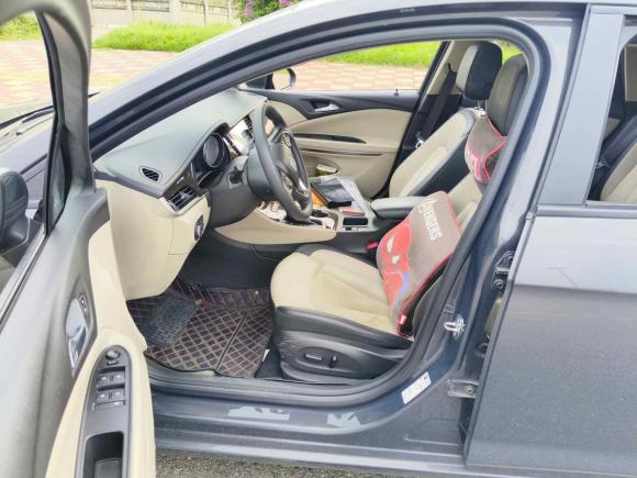 [成都·川A] 二手别克威朗2019款 三厢 15S 自动领先型