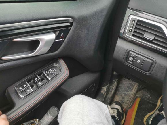 [上海·苏C] 二手众泰大迈X52017款 升级版 1.5T CVT知县型