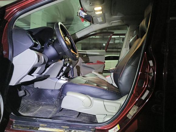 [武汉·鄂A] 二手本田锋范经典2012款 1.5L 自动精英版