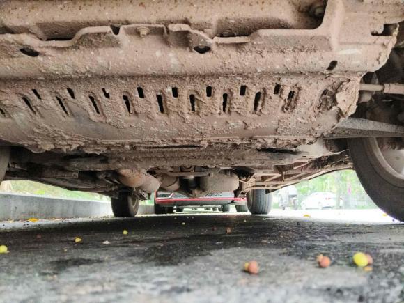 [成都·川R] 二手北汽幻速北汽幻速S32016款 S3L 1.5L 手动尊享型