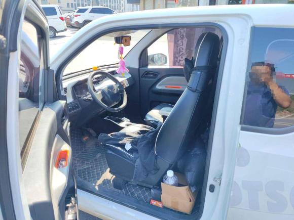 [义乌·浙G] 二手五菱汽车宏光MINIEV2022款 自在款 磷酸铁锂