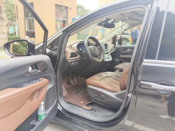 [无锡·苏B] 二手克莱斯勒大捷龙2017款 3.6L 尊享版