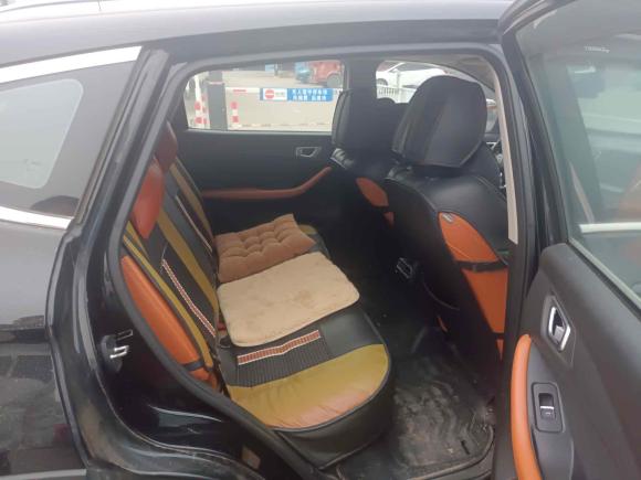 [金华·浙G] 二手奇瑞瑞虎72016款 1.5T 手动耀目版