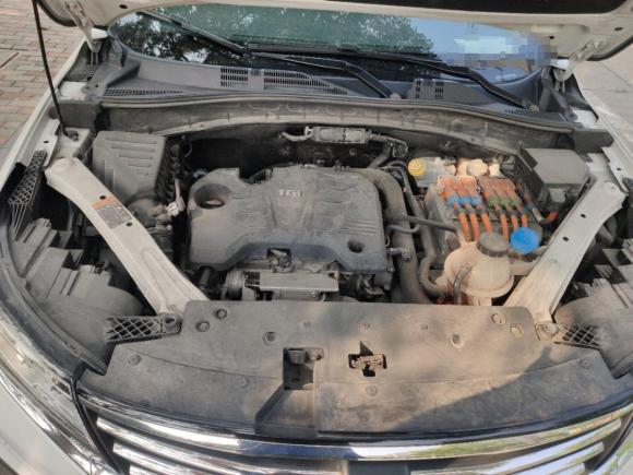 [南通·沪A] 二手荣威荣威RX5新能源2017款 eRX5 50T 混动互联尊荣旗舰版