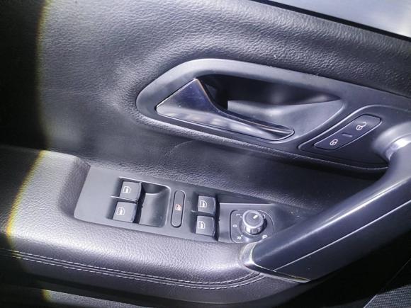 [深圳·粤B] 二手大众一汽-大众CC2011款 1.8TSI 豪华型